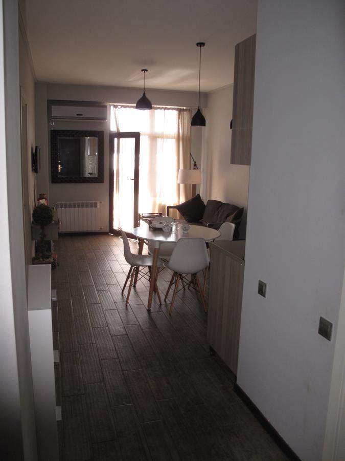 Great View Apartment Near Piazza Батуми Экстерьер фото